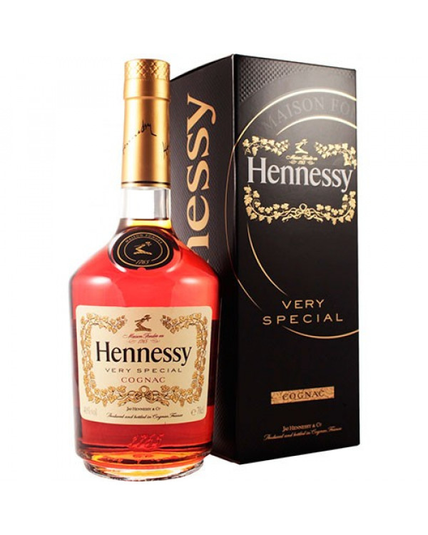 Hennesy V.S. 0.5л